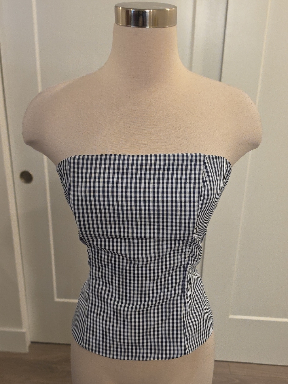 More to Come Strapless Navy Gingham  bustier Top size L new without tags